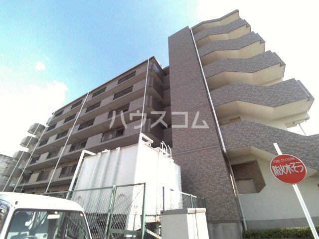 2/30 外観