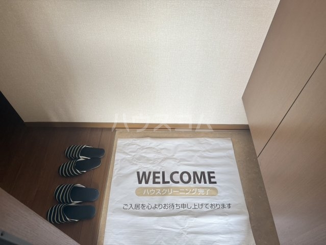 14/30 玄関