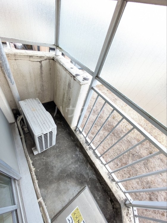 13/23 バルコニー