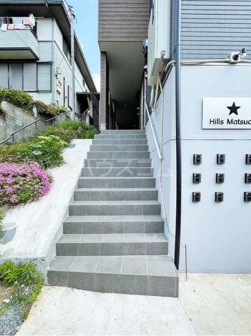 17/24 エントランス