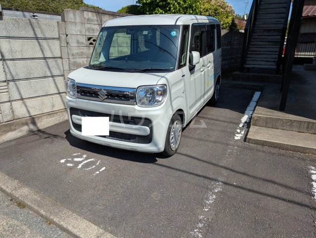 27/29 駐車場