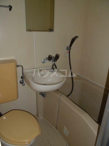 11/23 浴室