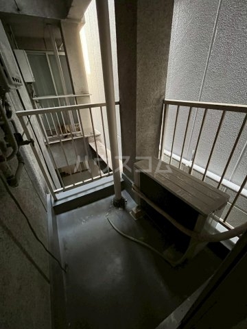 14/30 バルコニー