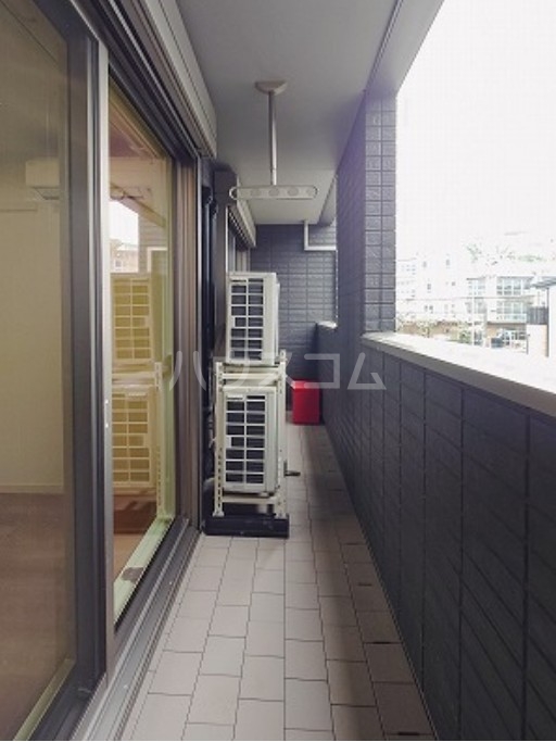 14/19 バルコニー