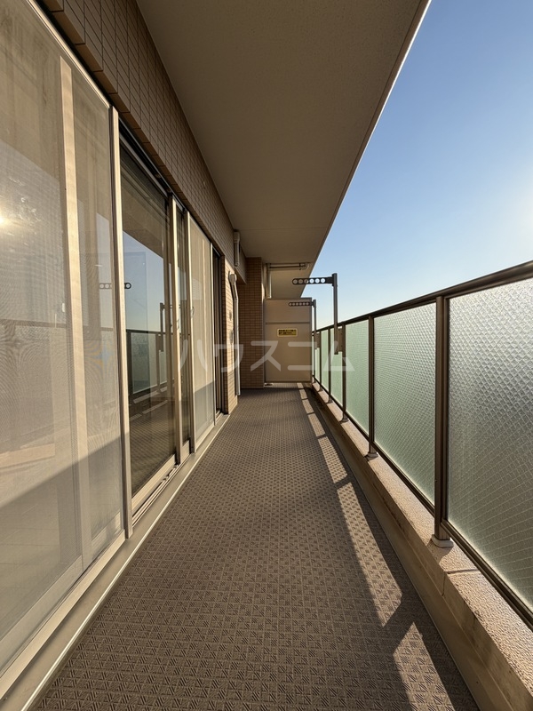 15/23 バルコニー