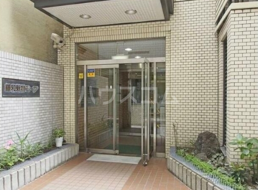 15/25 エントランス