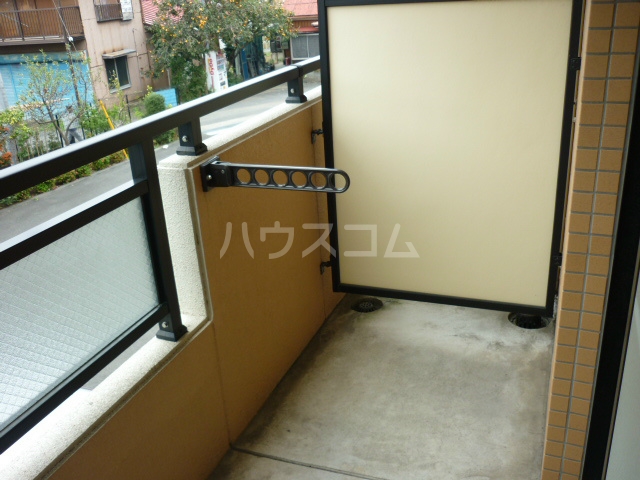 13/18 バルコニー