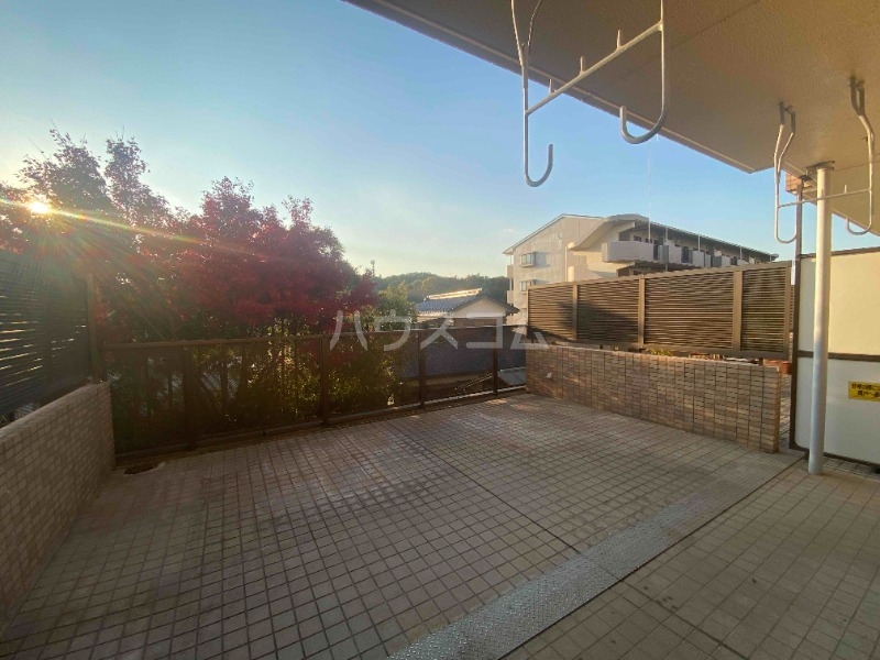 13/20 バルコニー