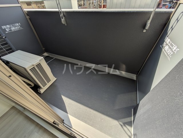 15/27 バルコニー