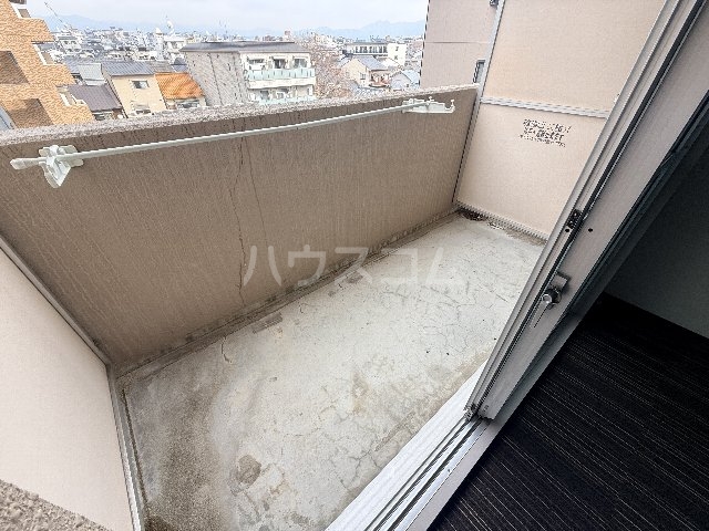 18/30 バルコニー