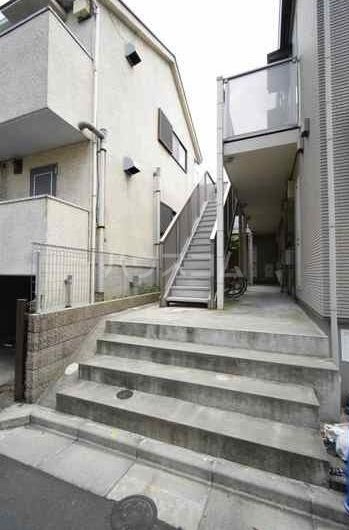 15/20 エントランス