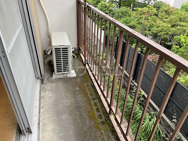 25/30 バルコニー