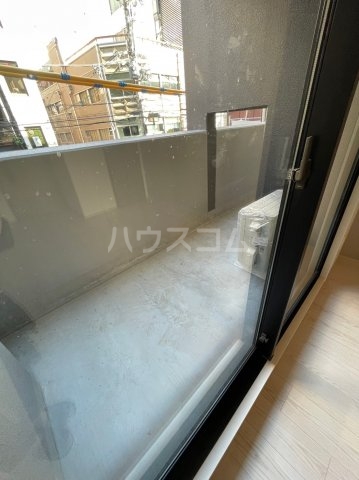 19/30 バルコニー