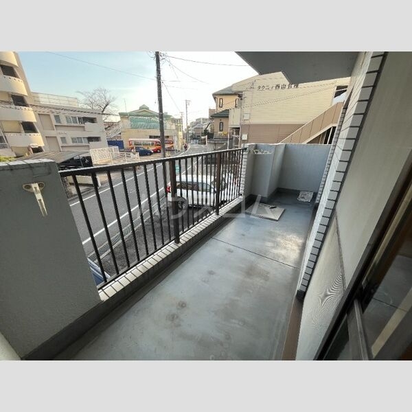 19/30 バルコニー