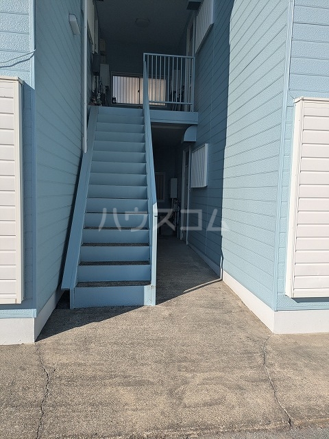 2/11 エントランス