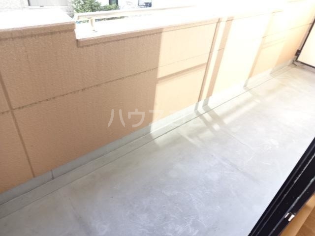 18/25 バルコニー