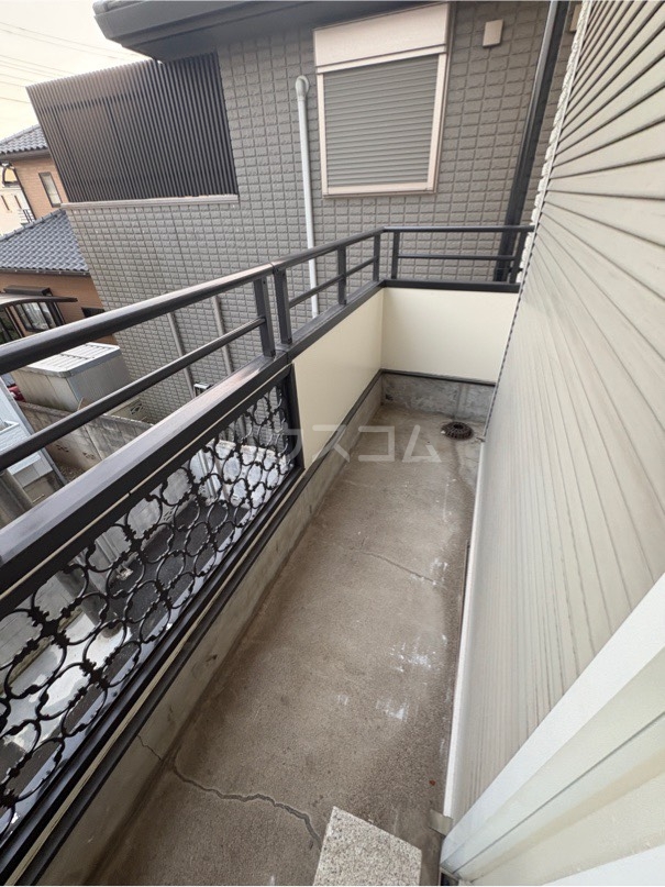 18/30 バルコニー