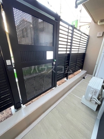 19/30 バルコニー