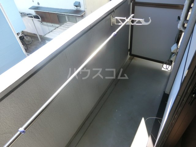 17/30 バルコニー