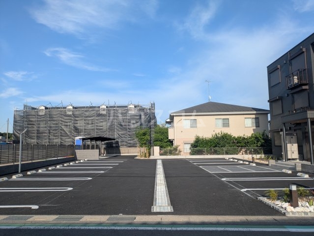 18/26 駐車場