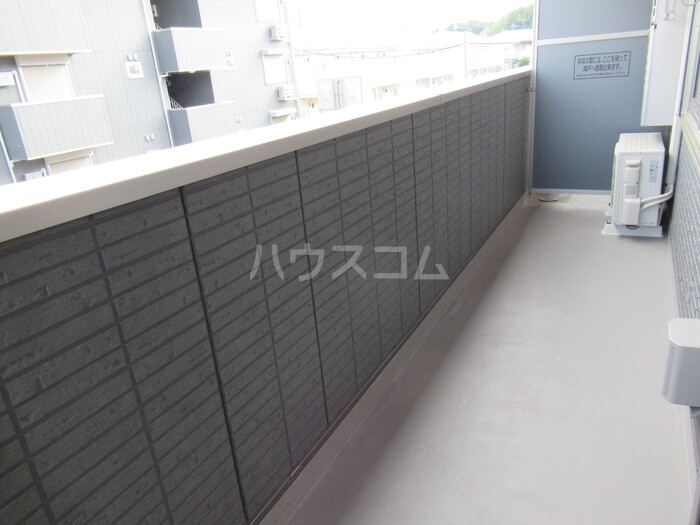 13/26 バルコニー