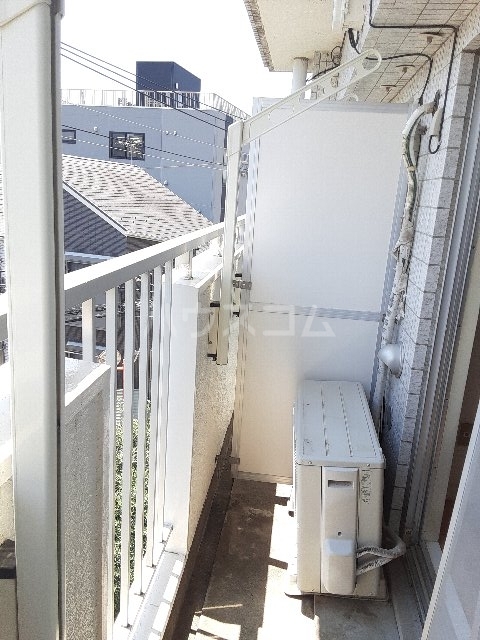 15/28 バルコニー