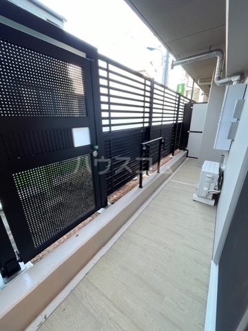 17/29 バルコニー