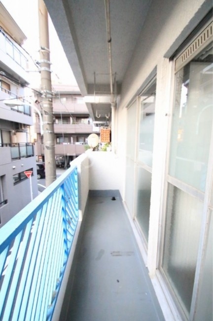 13/20 バルコニー