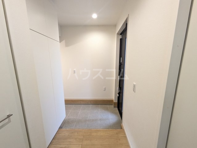 13/30 玄関