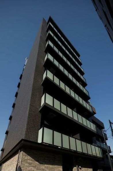 16/19 エントランス