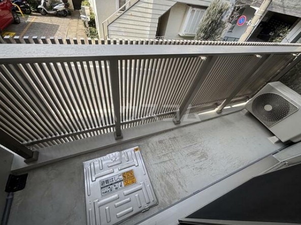 14/22 バルコニー