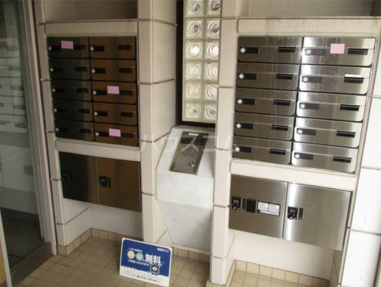 15/25 エントランス