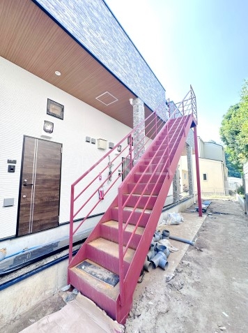 15/26 エントランス