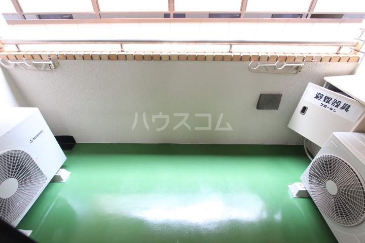 20/30 バルコニー