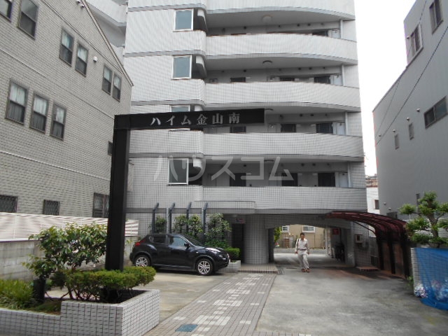 17/25 エントランス