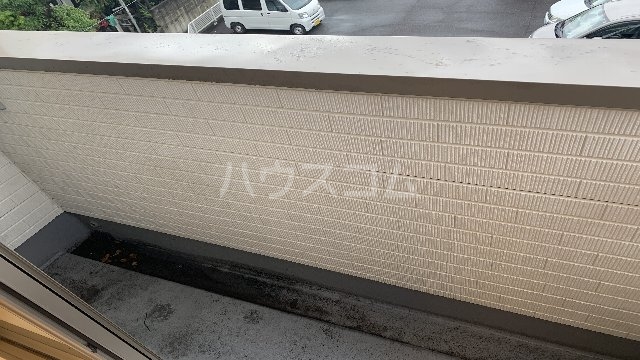 19/28 バルコニー