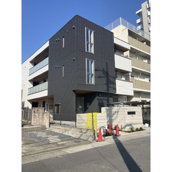 16/24 エントランス