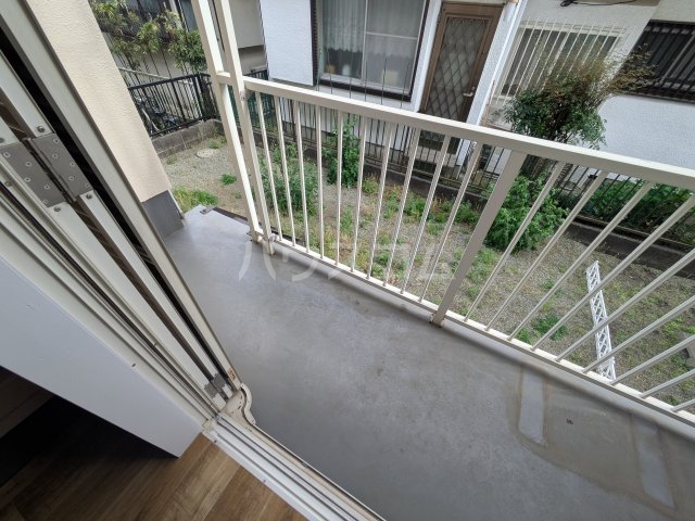 20/30 バルコニー