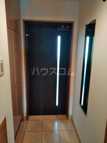 13/30 玄関