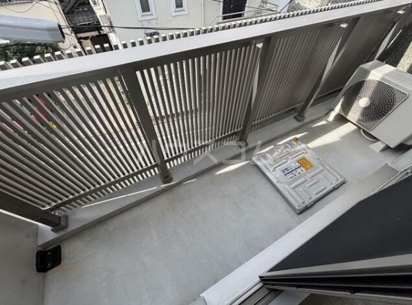 14/22 バルコニー