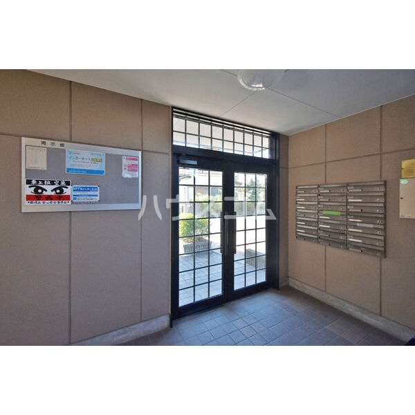 3/10 エントランス