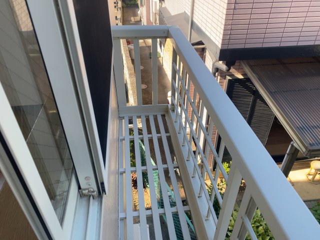 13/23 バルコニー