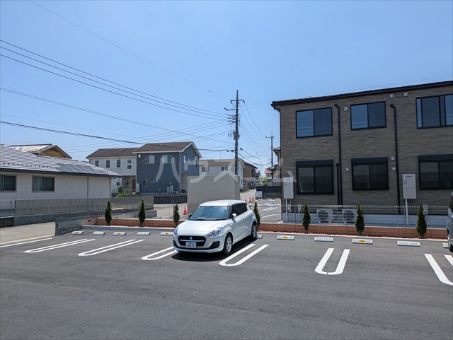 26/30 駐車場