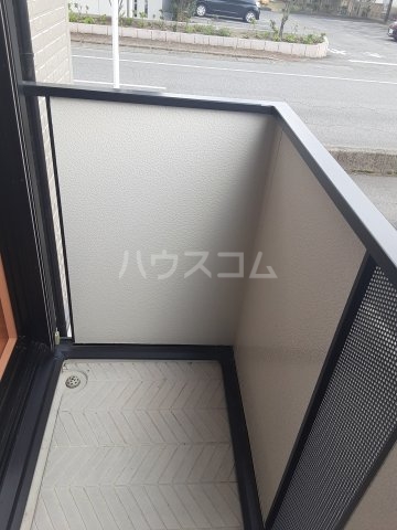 13/18 バルコニー