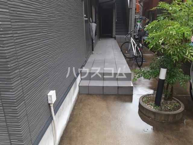 2/8 エントランス