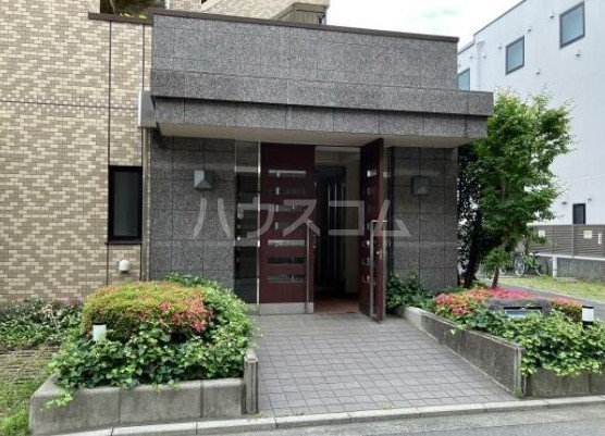 15/25 エントランス