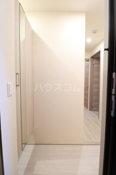14/30 玄関