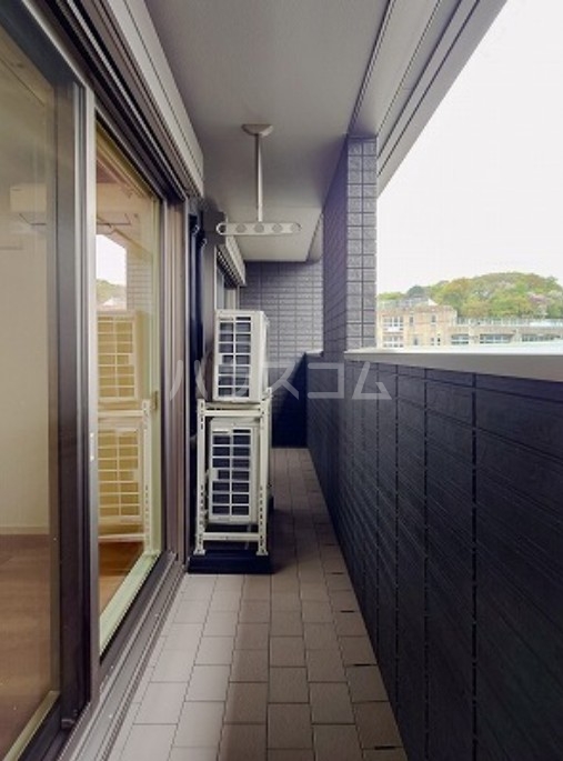 14/19 バルコニー