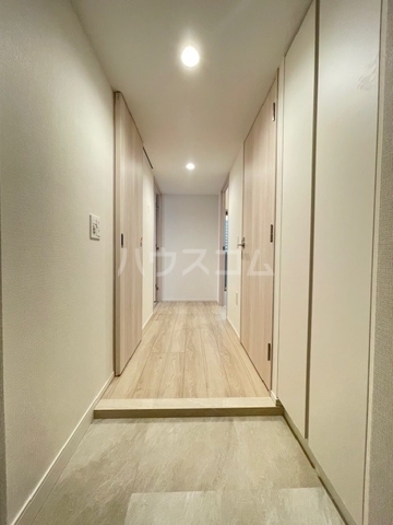 13/30 玄関