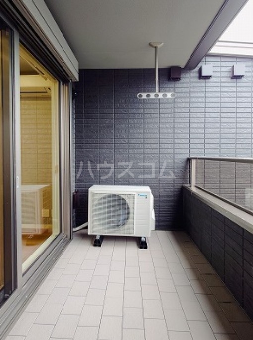 15/20 バルコニー